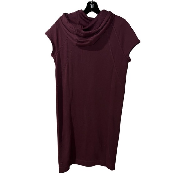NEW Athleta Women's Burgundy Dress with Hoodie. Size S - Picture 2 of 2